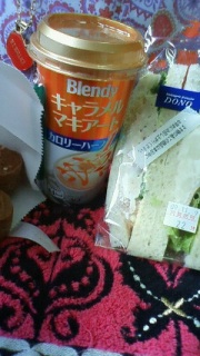 �g���C�A���O���T���h