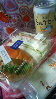 �T���h�E�B�b�`����))))�c