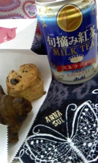 �����(*�M䇁L)��