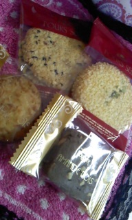 ��������