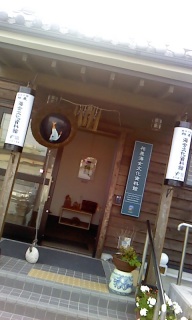 �C������������