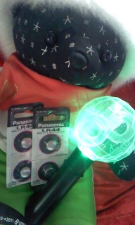 ���y����