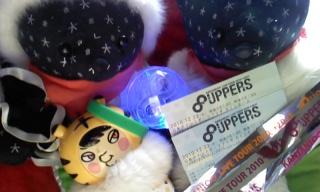 8UPPERS��LIVE!!���É���MC22��1