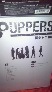 8UPPERS��
