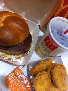 �H�ׂ����߁���))))�c♡
