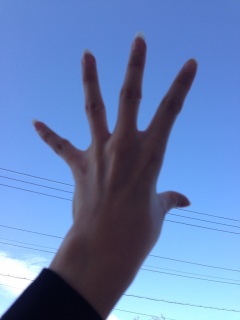 ♡(*�M�́L*)b