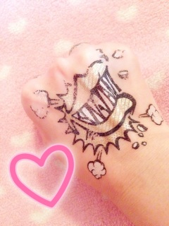 �E:*:�E♡�R(*�L���M*)�m�E:*:�E