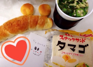 ��( ߁��)��