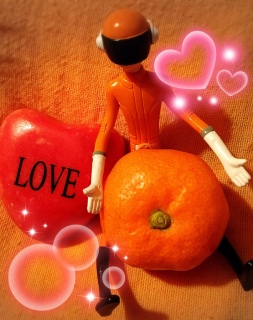 �~�J��( ���L �� ` )��