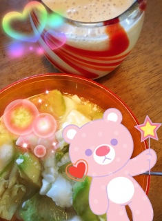 �H���( ���L �� ` )��