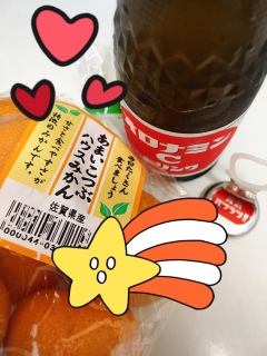 �r�^�~��C(*�E��-)b�܁�*